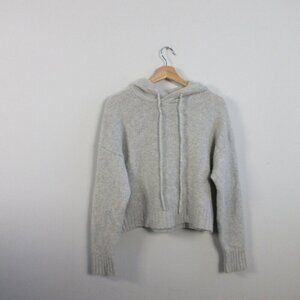 Aritzia The Group Babaton Luxe Cashmere Hoodie Women S Light Gray Crop Knit 424